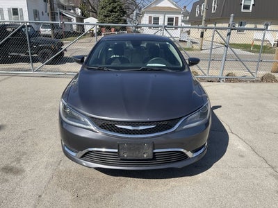 2016 Chrysler 200 Limited