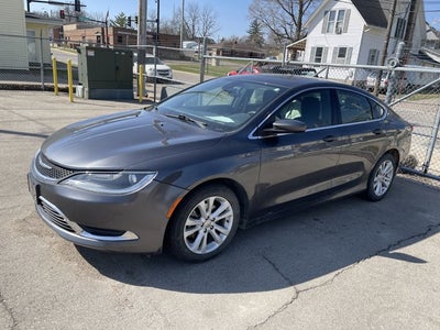 2016 Chrysler 200 Limited