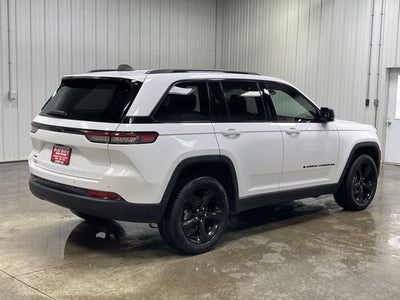 2024 Jeep Grand Cherokee Altitude