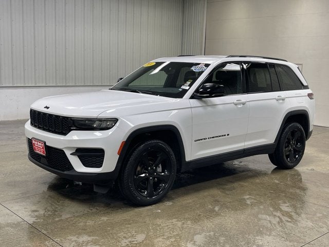 2024 Jeep Grand Cherokee Altitude
