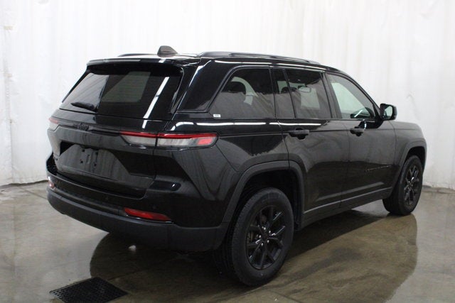 2024 Jeep Grand Cherokee Altitude