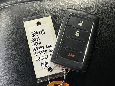 2023 Jeep Grand Cherokee Laredo