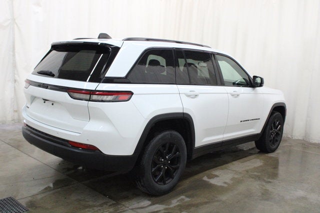 2024 Jeep Grand Cherokee Altitude