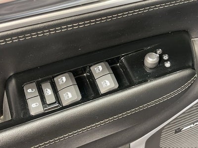 2023 Jeep Wagoneer L Base