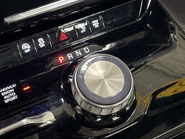 2023 Jeep Wagoneer L Base