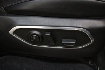 2023 Jeep Wagoneer L Base