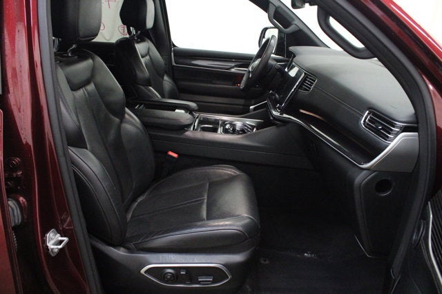 2024 Jeep Wagoneer Base