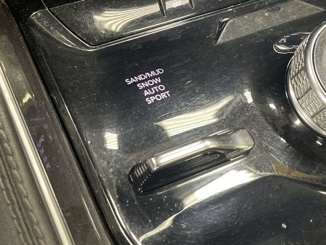 2024 Jeep Wagoneer Base