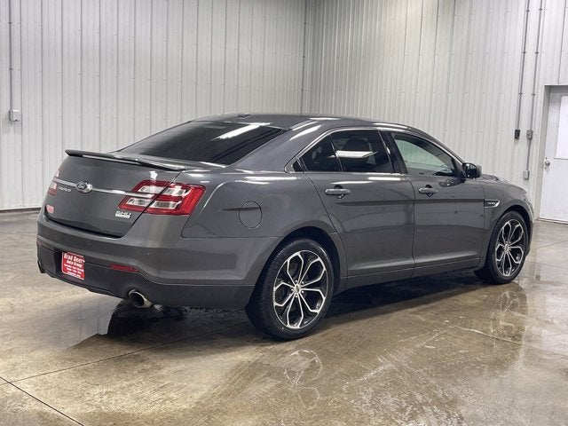 2016 Ford Taurus SHO