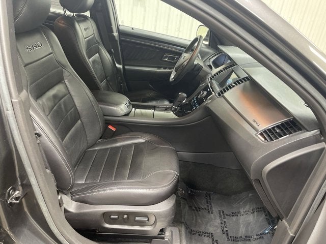 2016 Ford Taurus SHO