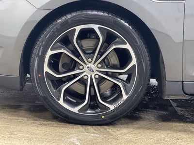 2016 Ford Taurus SHO