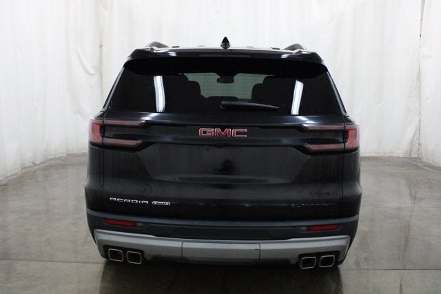 2024 GMC Acadia Elevation