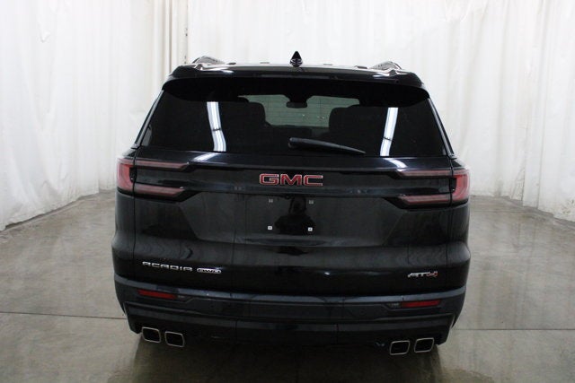 2024 GMC Acadia AT4