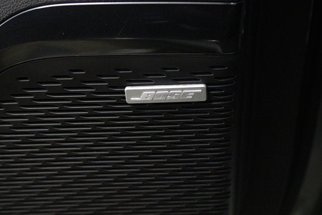 2025 GMC Acadia AT4