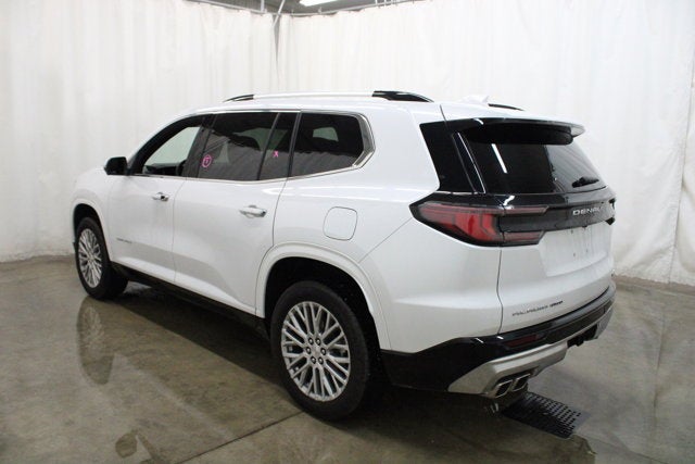 2025 GMC Acadia Denali