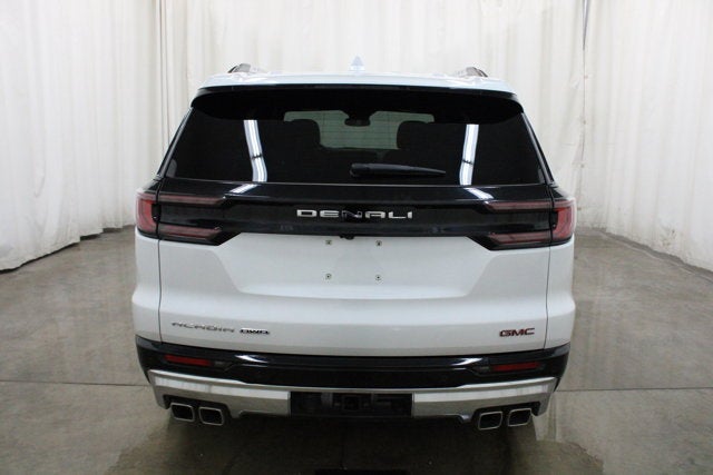 2025 GMC Acadia Denali