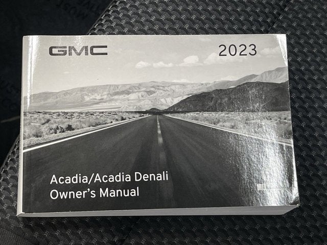 2023 GMC Acadia SLE