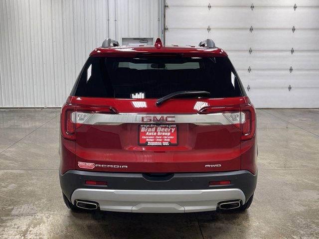 2022 GMC Acadia SLT