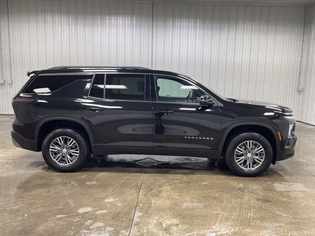 2025 Chevrolet Traverse 2LT