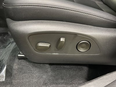 2025 Chevrolet Traverse 2LT