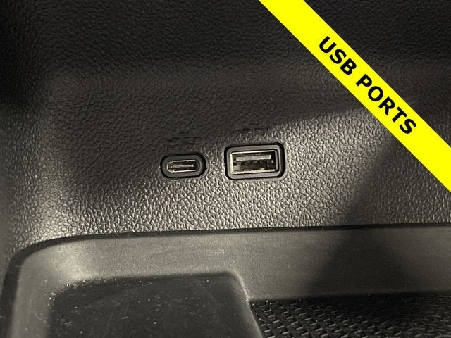 2025 Chevrolet Traverse 2LT