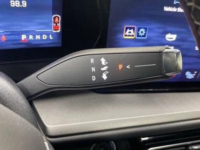 2025 Chevrolet Traverse 2LT