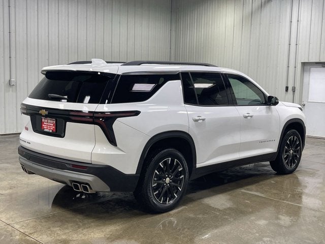 2025 Chevrolet Traverse 2LT