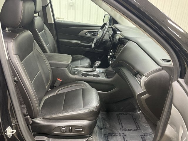 2021 Chevrolet Traverse LT