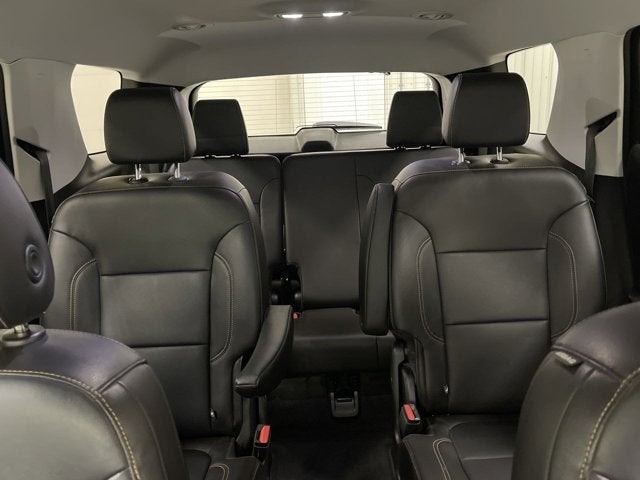 2021 Chevrolet Traverse LT