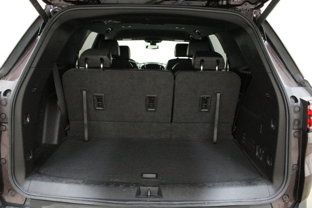 2023 Chevrolet Traverse LT