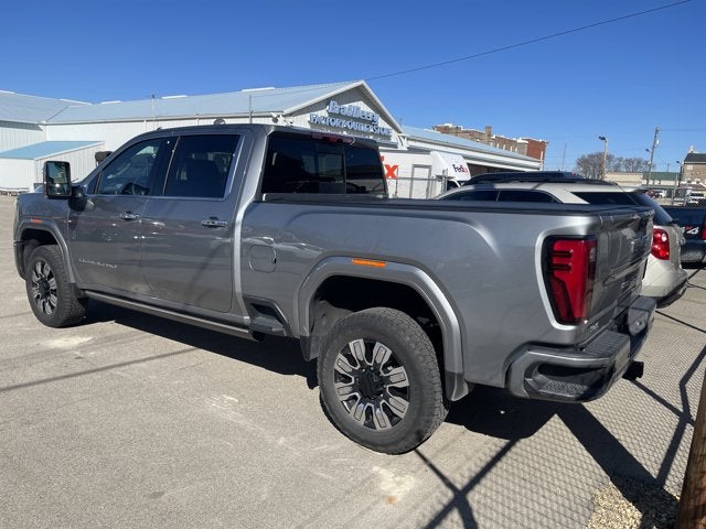 2024 GMC Sierra 2500HD Denali