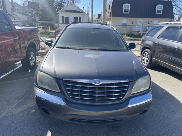 Used 2004 Chrysler Pacifica FWD with VIN 2C4GM68454R551162 for sale in Maquoketa, IA