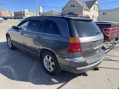 2004 Chrysler Pacifica Base