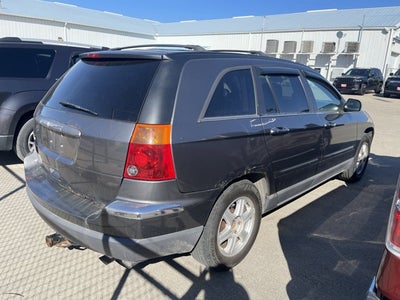 2004 Chrysler Pacifica Base