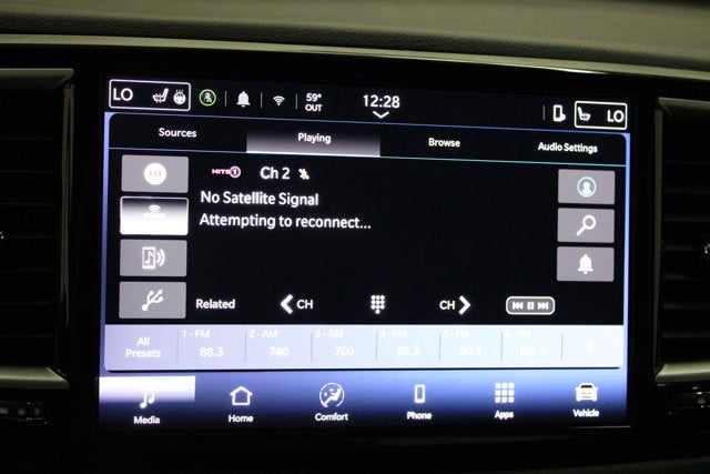 2025 Chrysler Pacifica Select