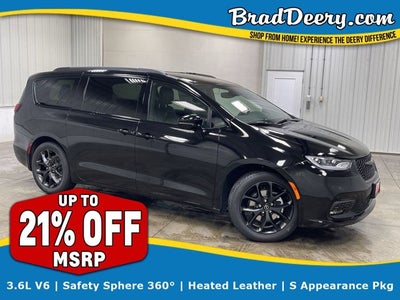 2026 Chrysler Pacifica Select