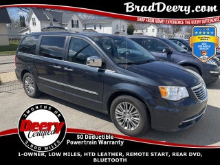 2014 Chrysler Town &amp; Country Touring-L