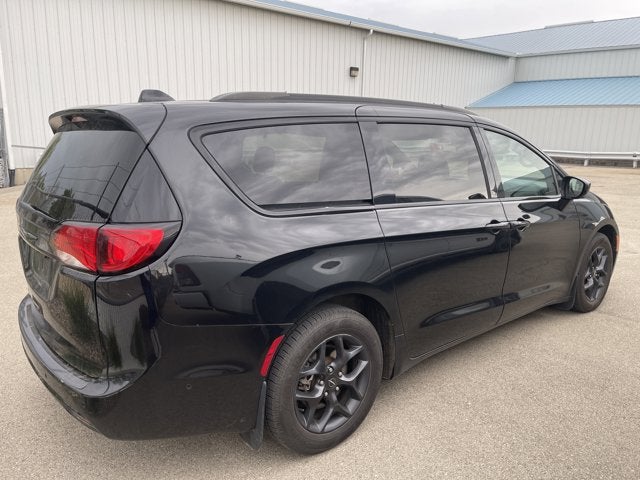 2020 Chrysler Pacifica Touring L Plus