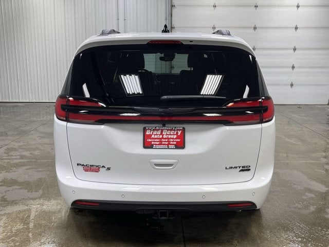 2026 Chrysler Pacifica Limited