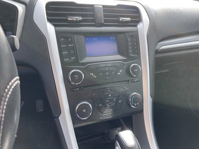 2013 Ford Fusion SE