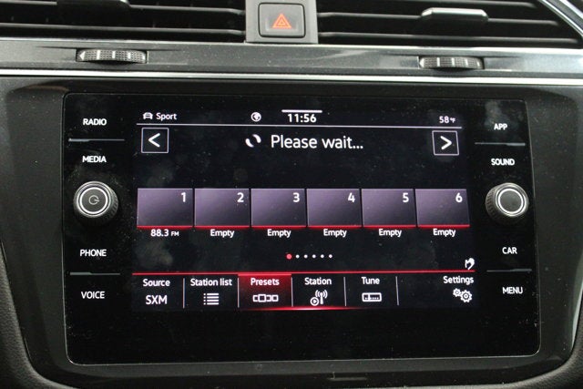 2023 Volkswagen Tiguan SE R-Line Black