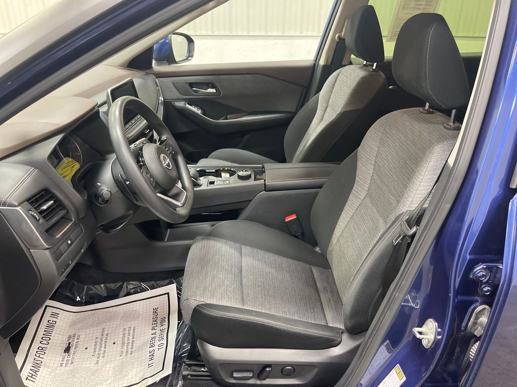 2023 Nissan Rogue SV - Photo 19