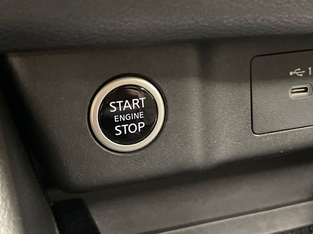 2023 Nissan Rogue SV - Photo 26