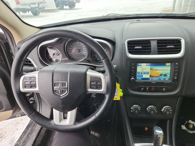 2011 Dodge Avenger LUX