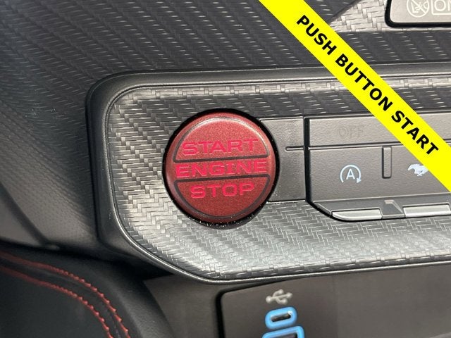 2026 Ford Mustang PREMIUM