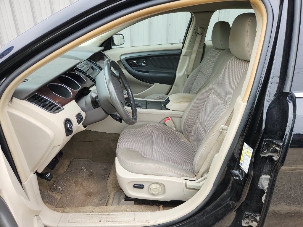 2012 Ford Taurus SEL