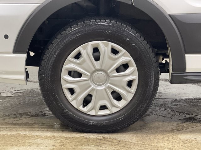 2024 Ford Transit Passenger Wagon XLT