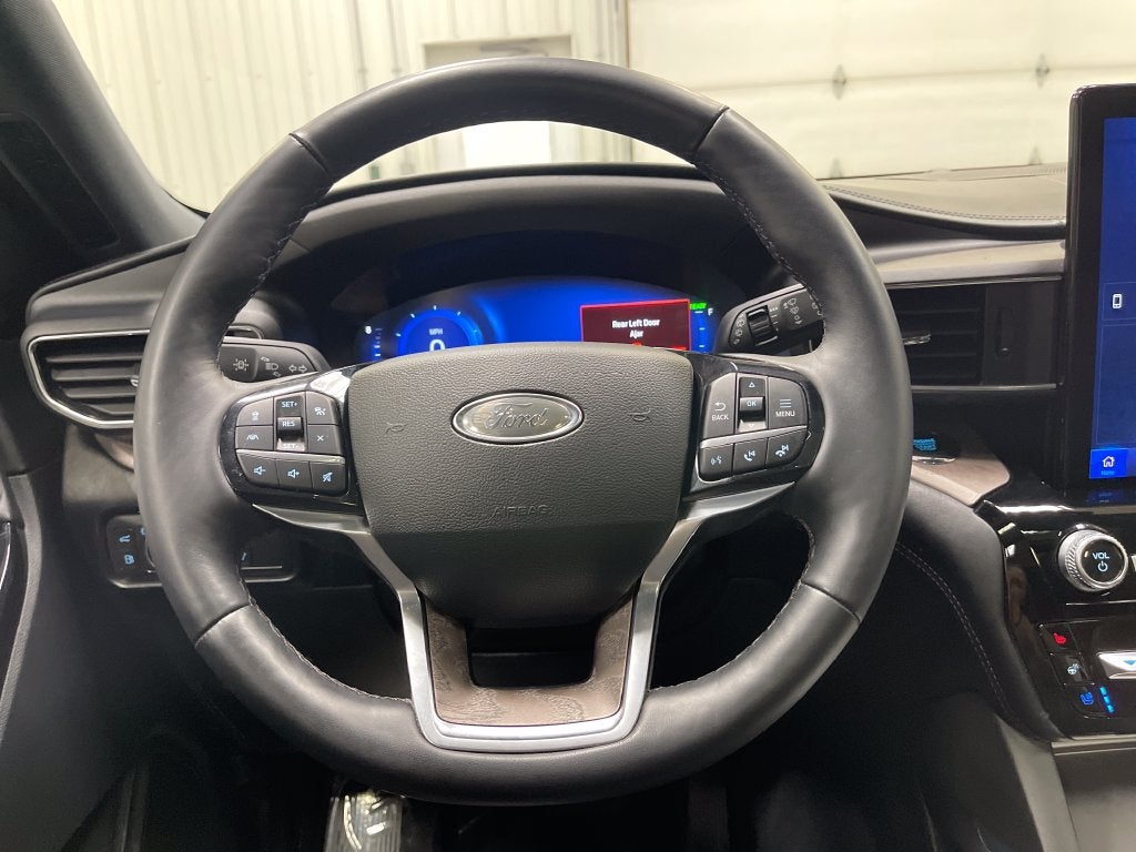 2022 Ford Explorer Platinum