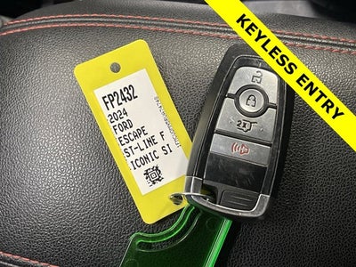 2024 Ford Escape ST-LINE