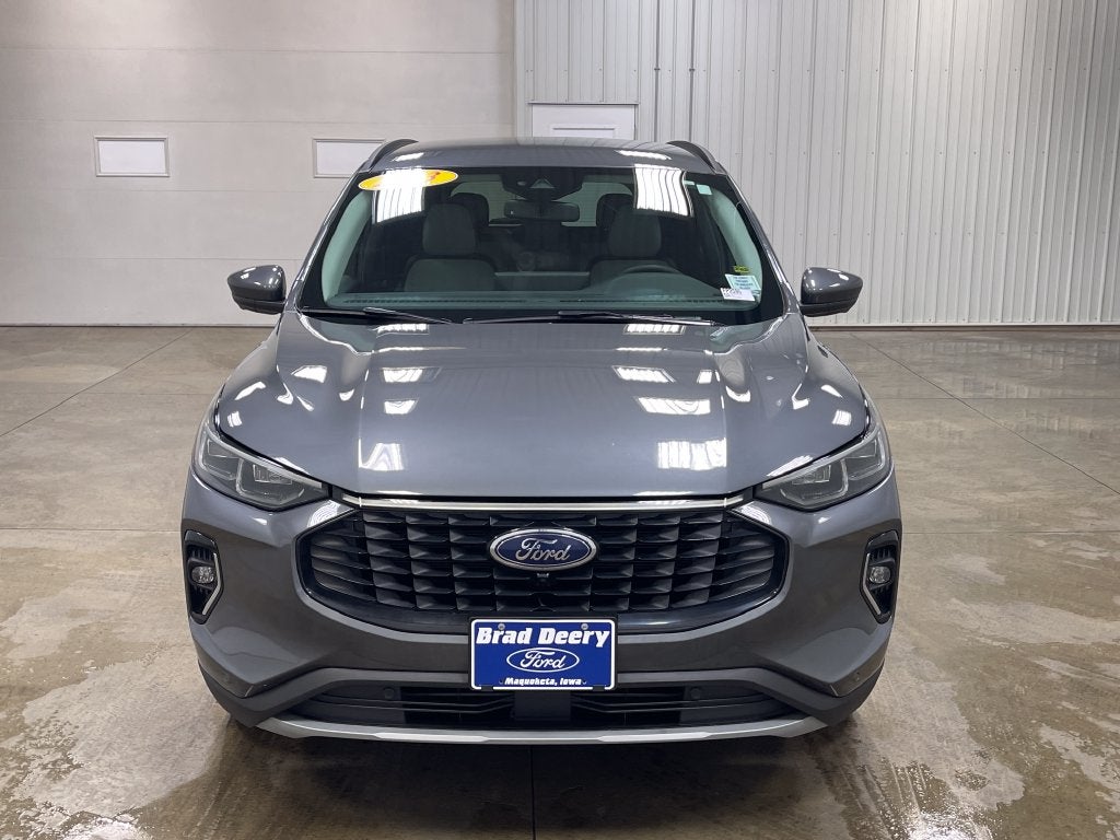 2023 Ford Escape Platinum